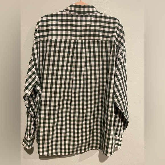 Docker’s Hunter Green and White plaid button down. Size 2XL - Picture 6 of 6